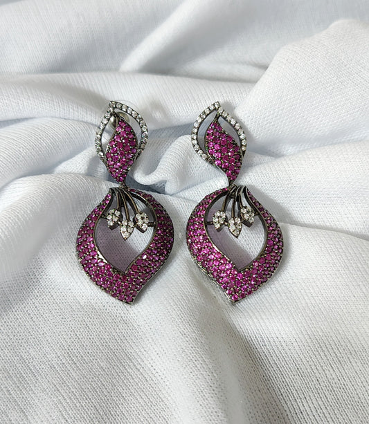 Eye-Catching Teardrop Earrings