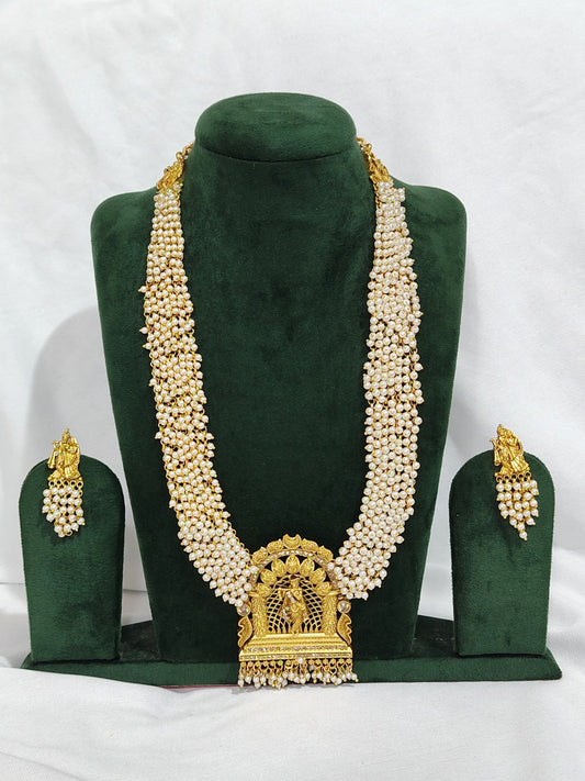 Elegant Temple Jewelry Set with Multi-Strand Pearl Necklace and Earrings